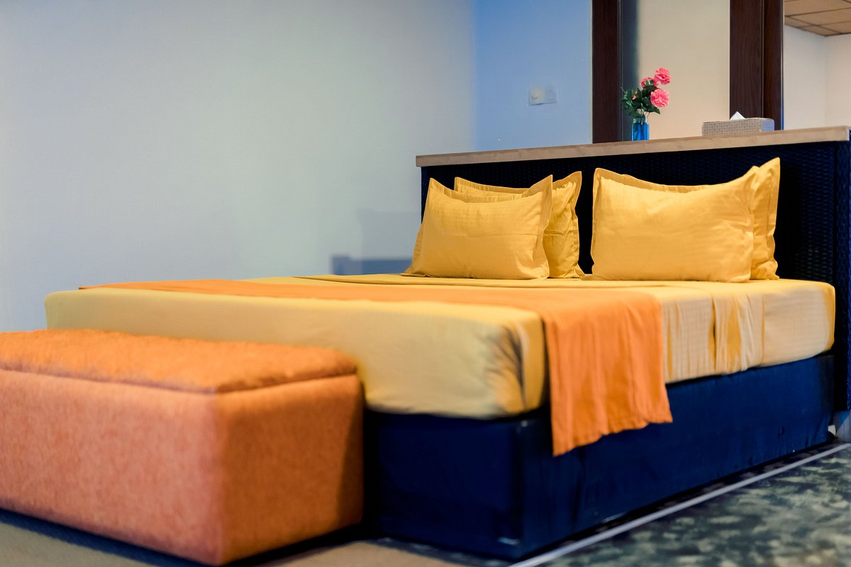 Lavanga Beach Hotel